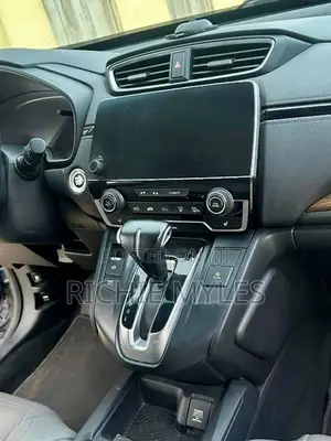 Honda CR-V Touring AWD 2019 Blue
