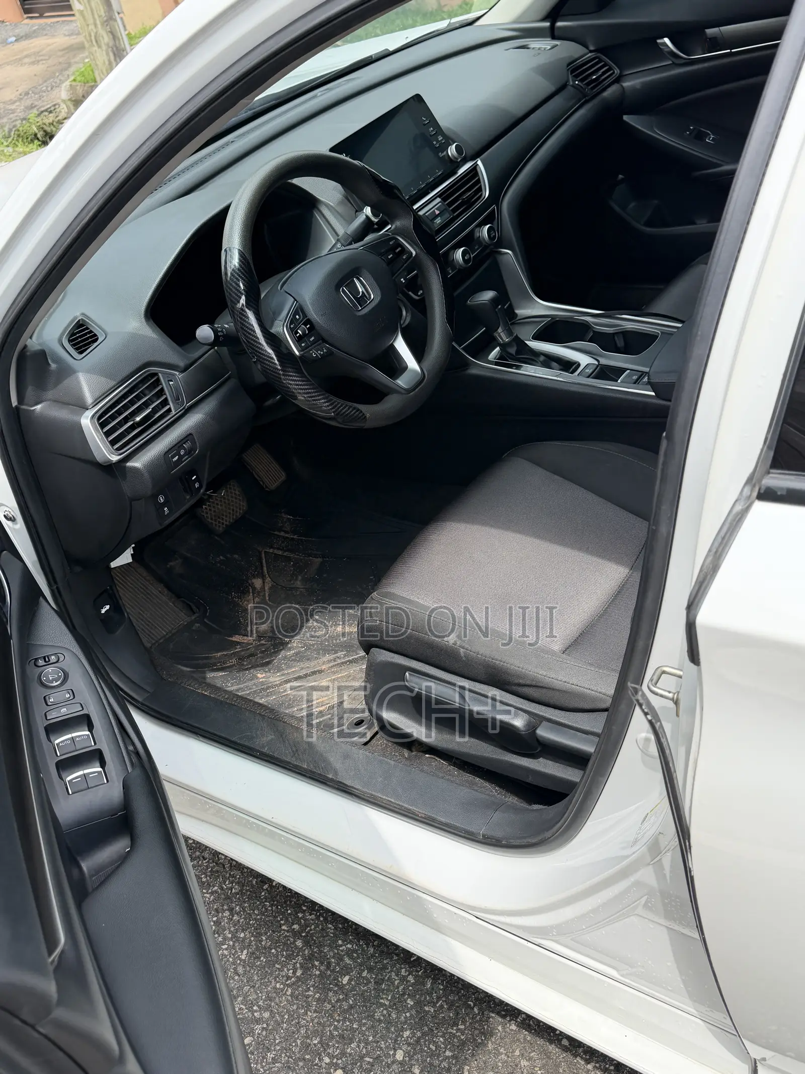 Honda Accord 2018 White