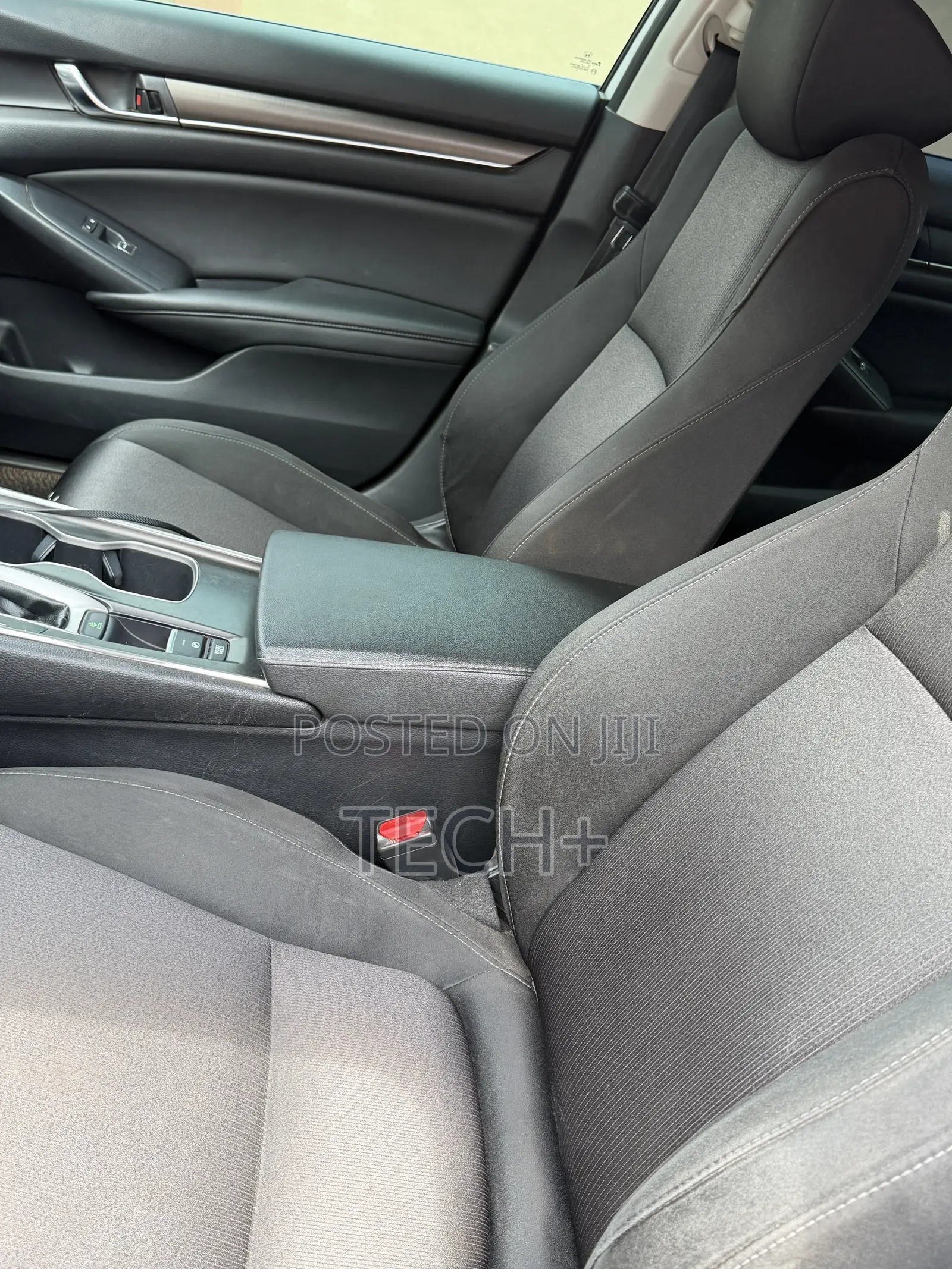 Honda Accord 2018 White