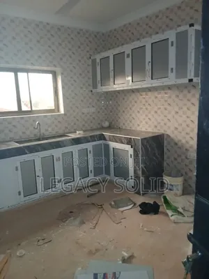 2bdrm Apartment in Legacy Solid Real for rent