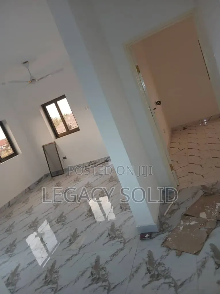 2bdrm Apartment in Legacy Solid Real for rent