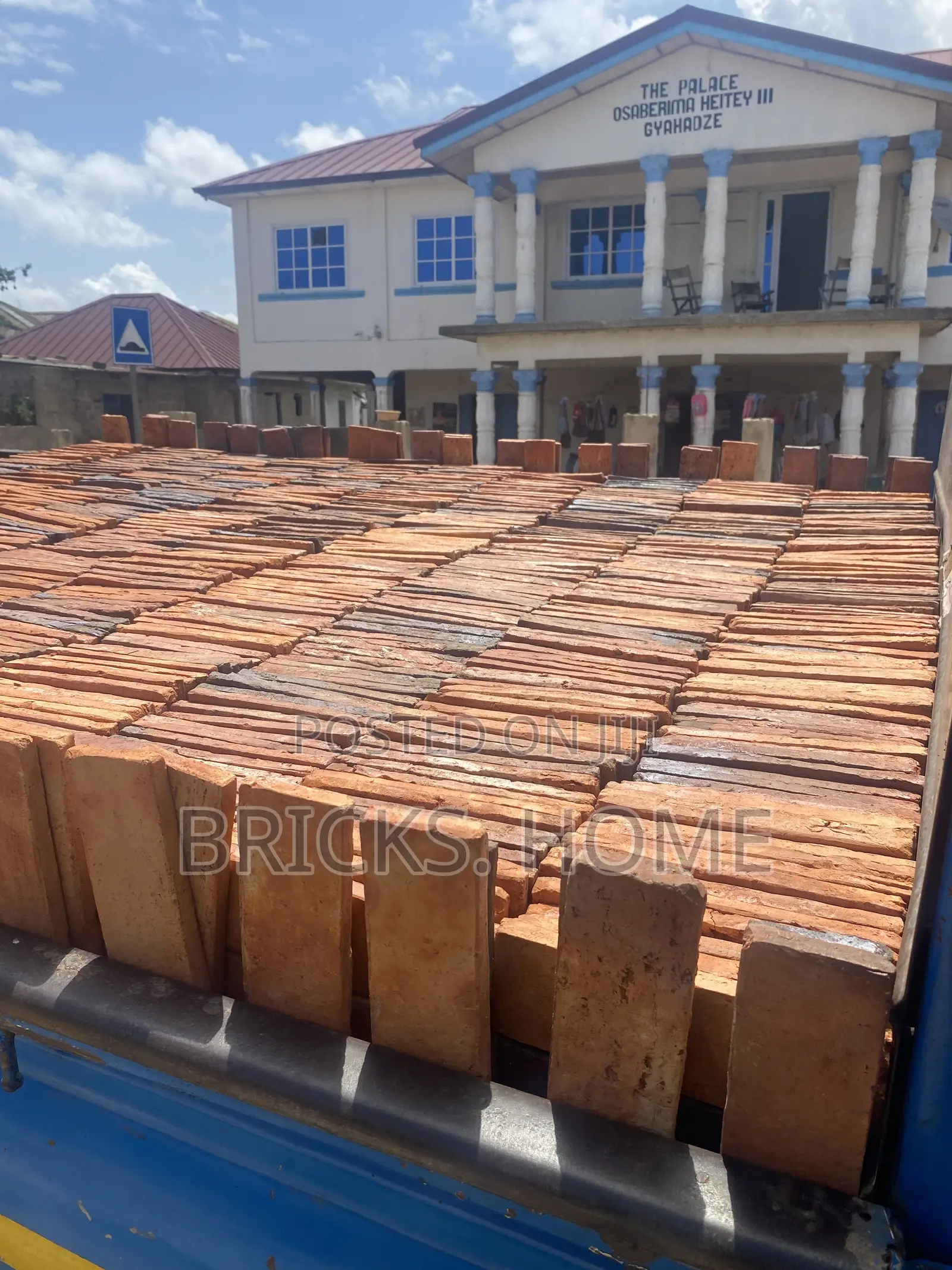 Bricks Tiles for House Cladding
