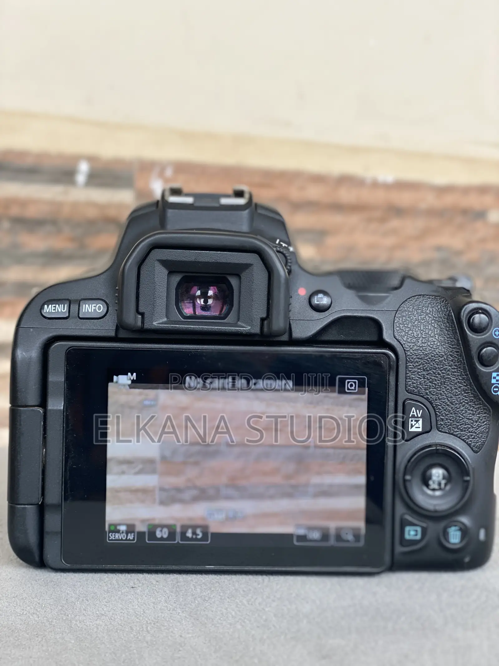Canon 200d Use