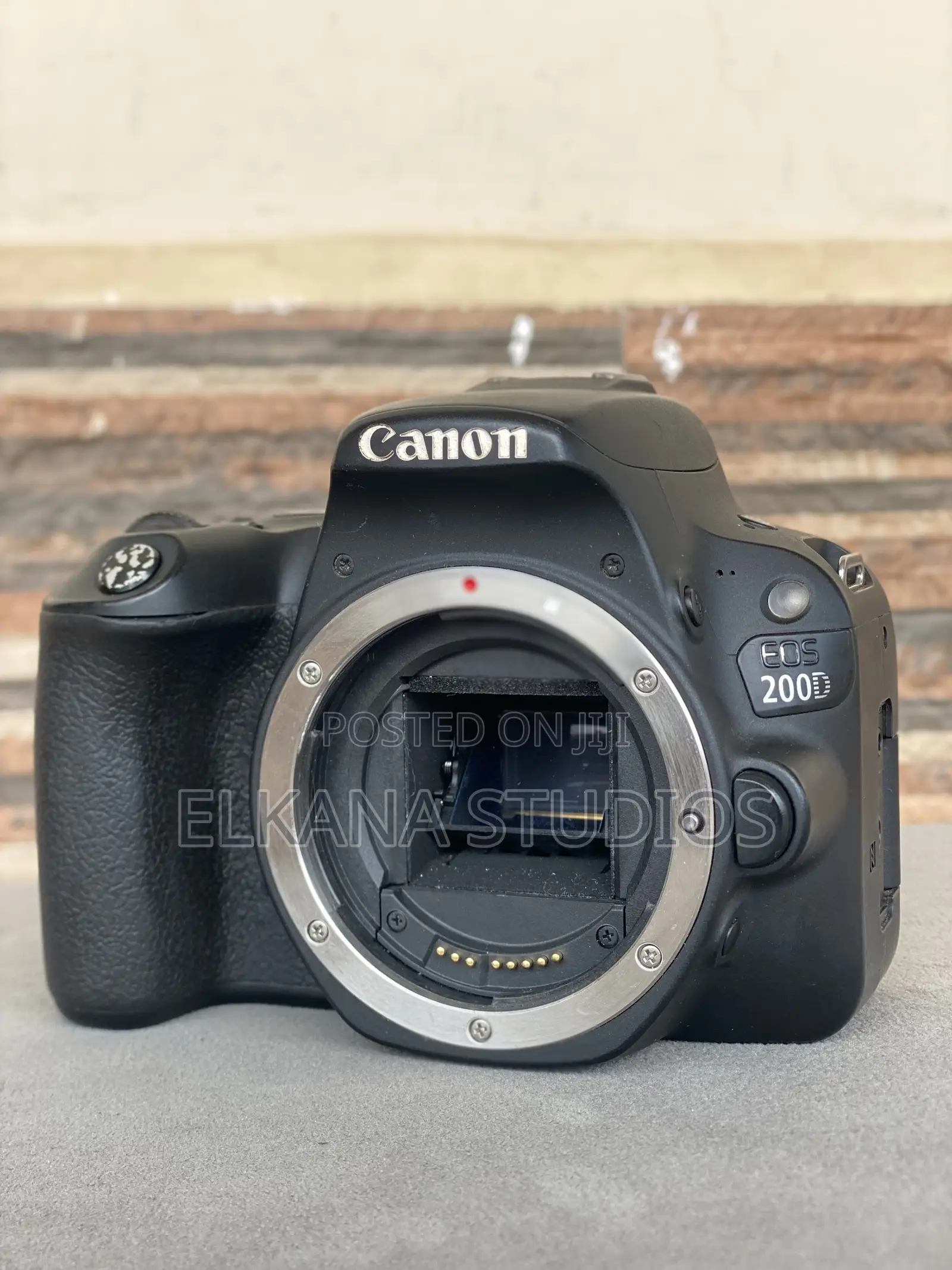 Canon 200d Use