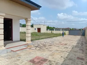 2bdrm House in Peace Be, C25, Tema Metropolitan for rent