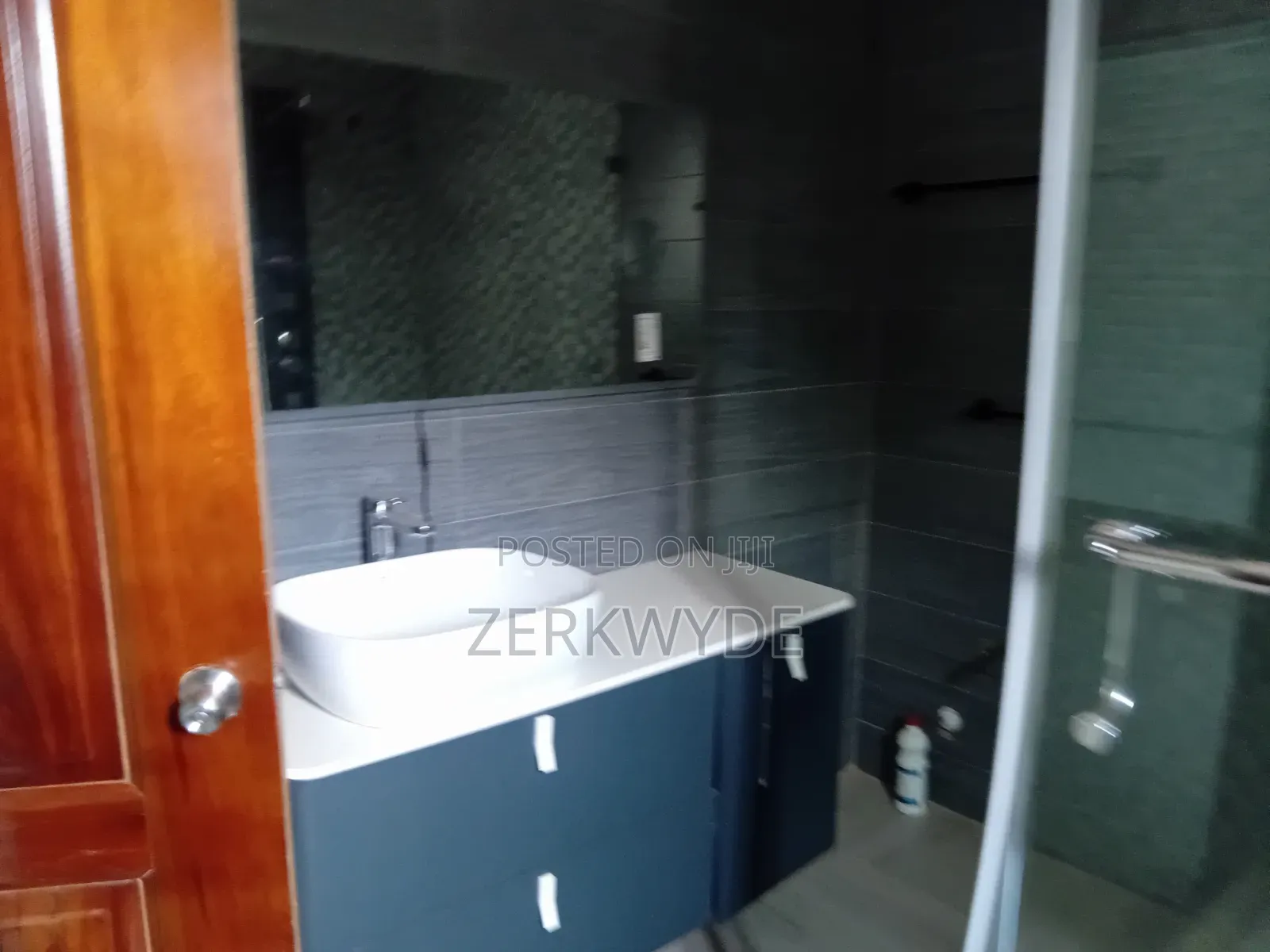 2bdrm House in Peace Be, C25, Tema Metropolitan for rent