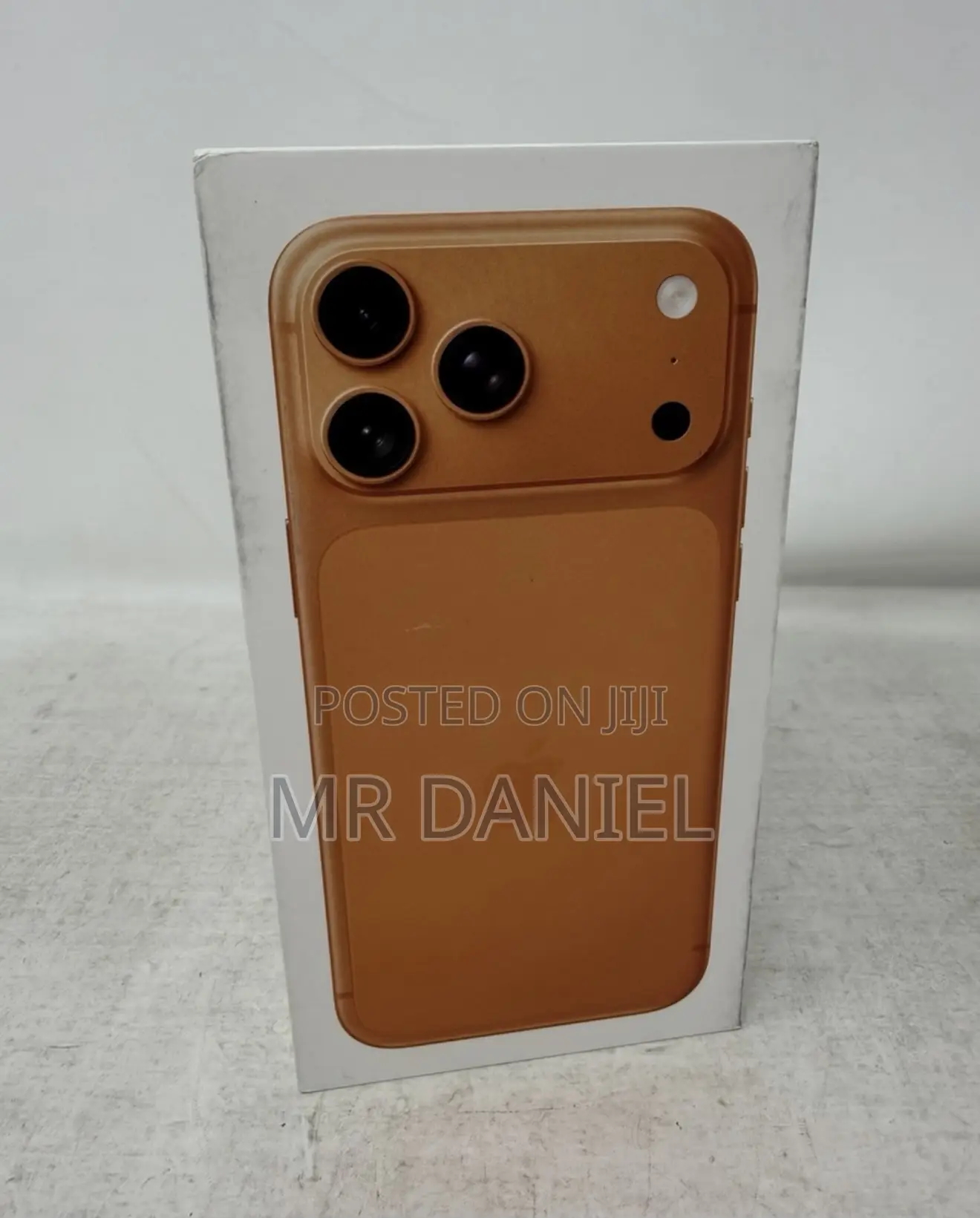 New Apple iPhone 17 Pro Max 1 TB Orange