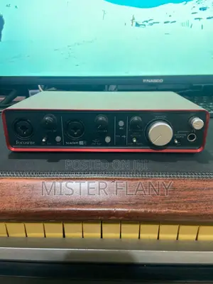 Focusrite Scarlett 2i4 (2nd Gen) Audio Interface