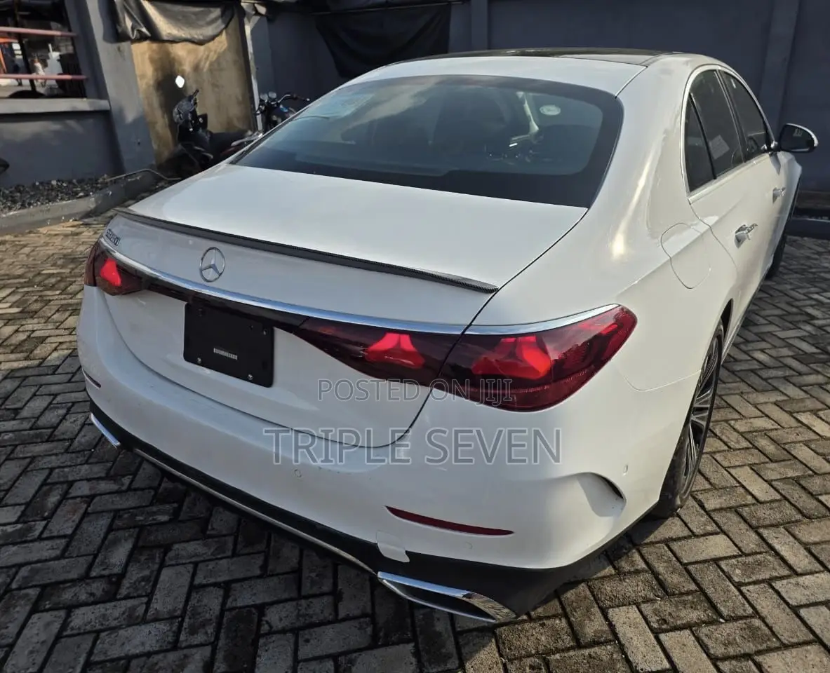 New Mercedes-Benz E350 2025 White