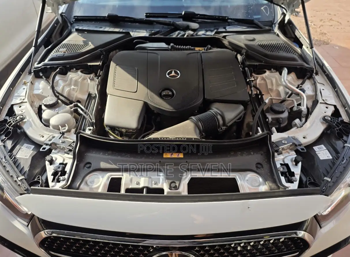 New Mercedes-Benz E350 2025 White
