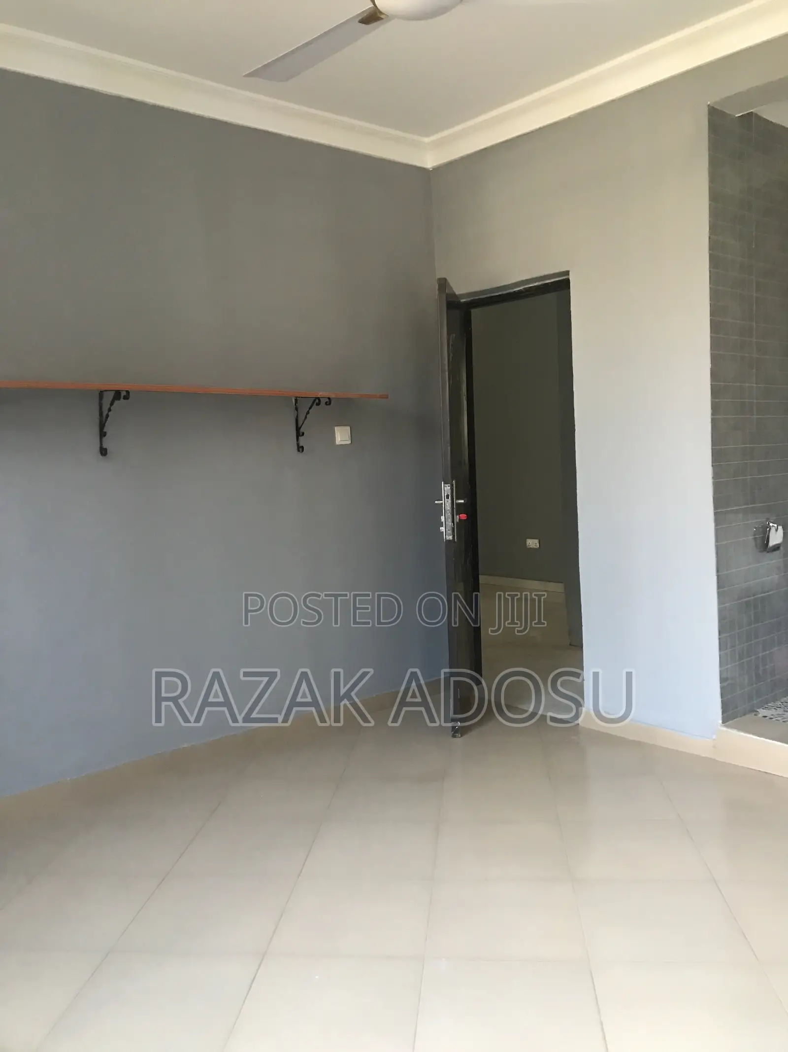 3bdrm House in School Junction for rent