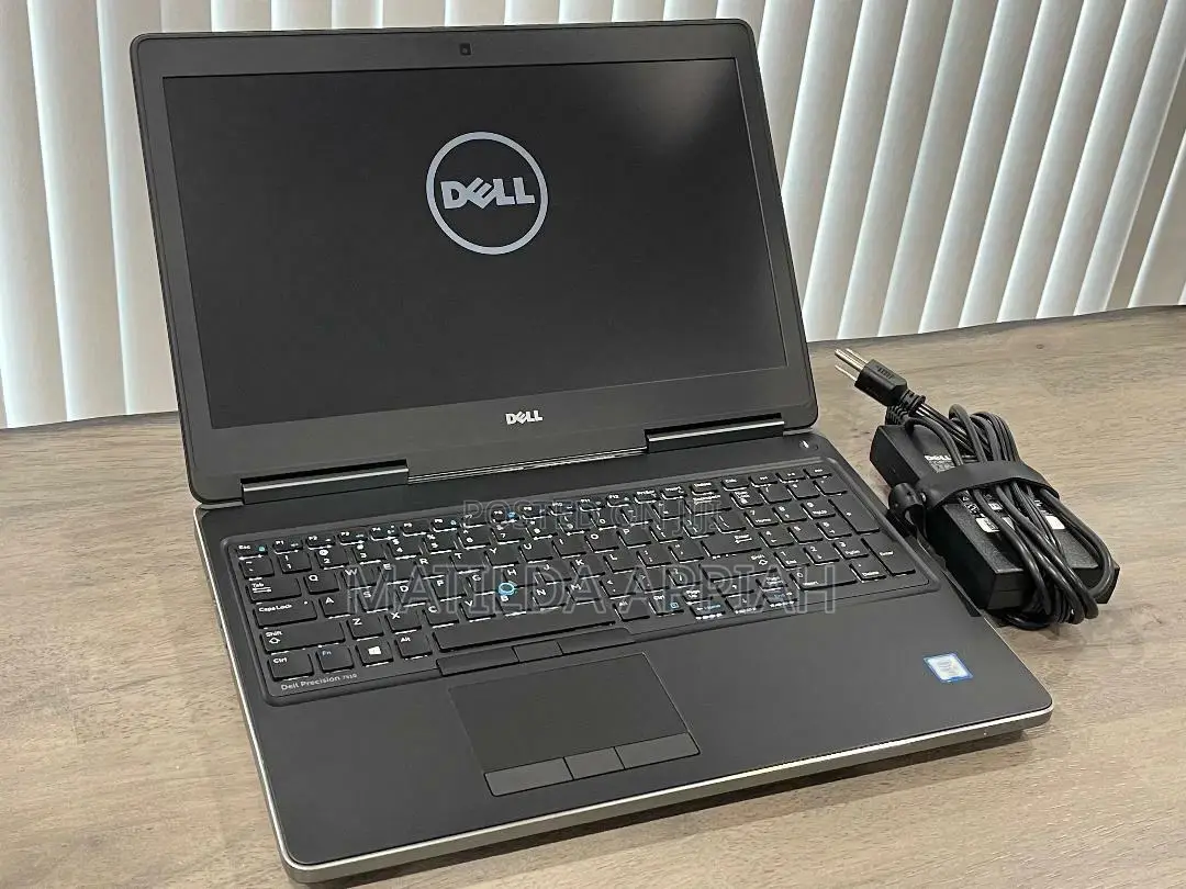 Laptop Dell Precision 7510 16GB Intel Core i7 HDD+SSD 256GB