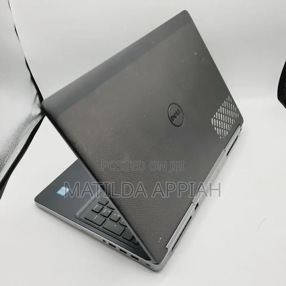 Laptop Dell Precision 7510 16GB Intel Core i7 HDD+SSD 256GB