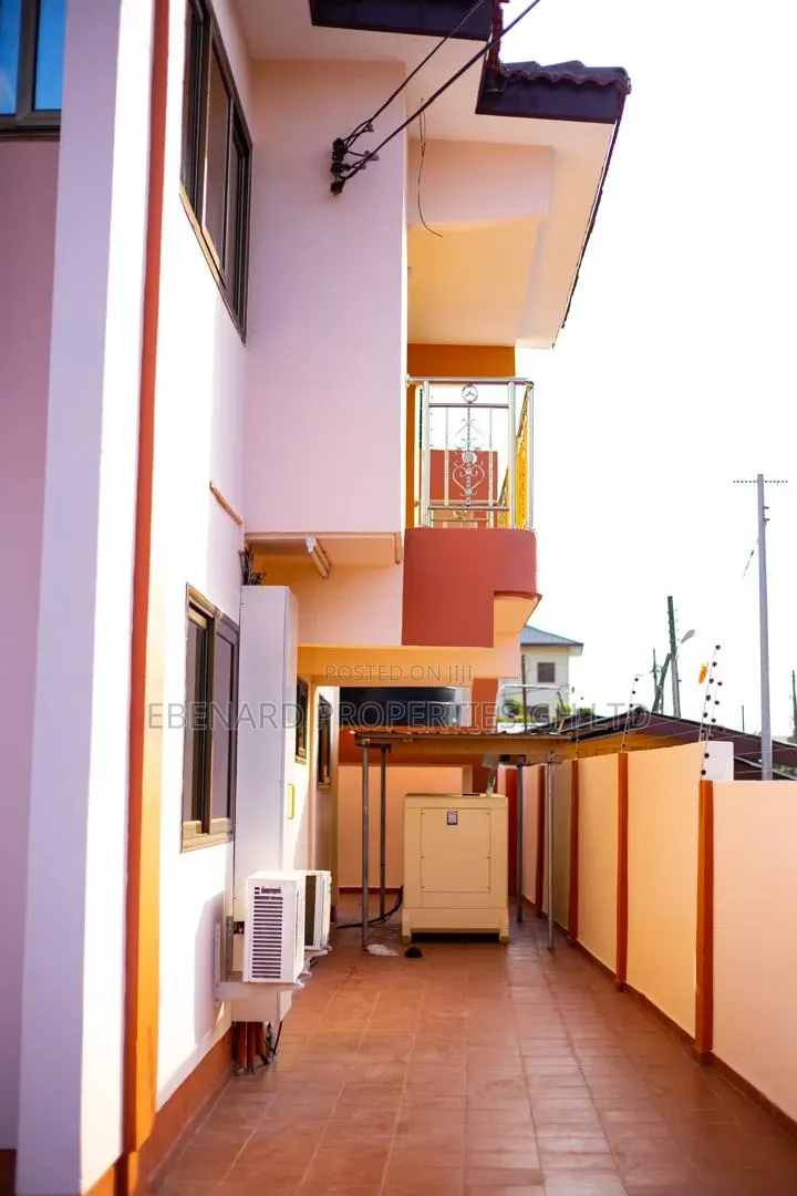 Furnished 6bdrm House in Ebenard Properties, A&C Mall Area for rent