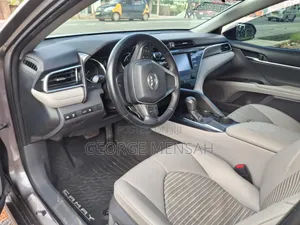 Toyota Camry 2018 Gray