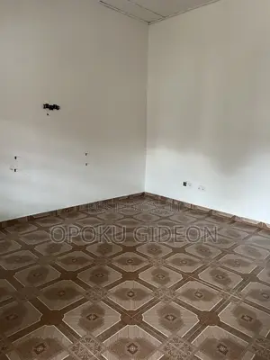1bdrm Room & Parlour in Canada, Olebu for rent
