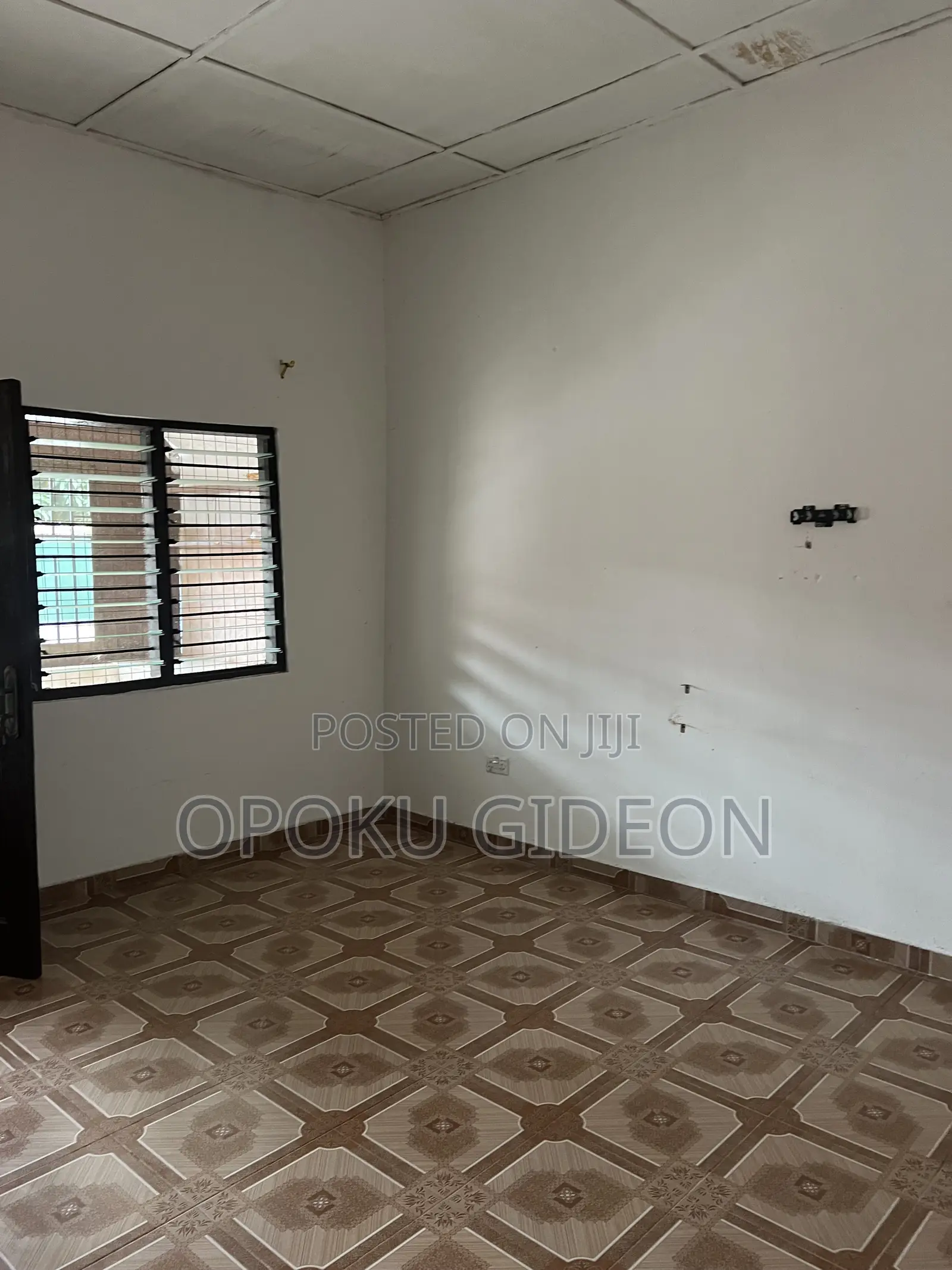1bdrm Room & Parlour in Canada, Olebu for rent