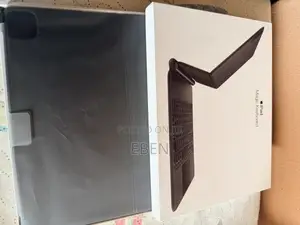 Apple Magic Keyboard 11 Inch