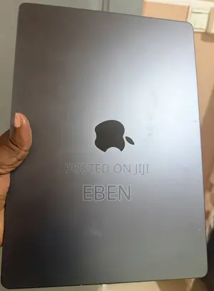 Laptop Apple MacBook Pro 2023 M3 Pro 18GB Apple M3 Pro SSD 512GB