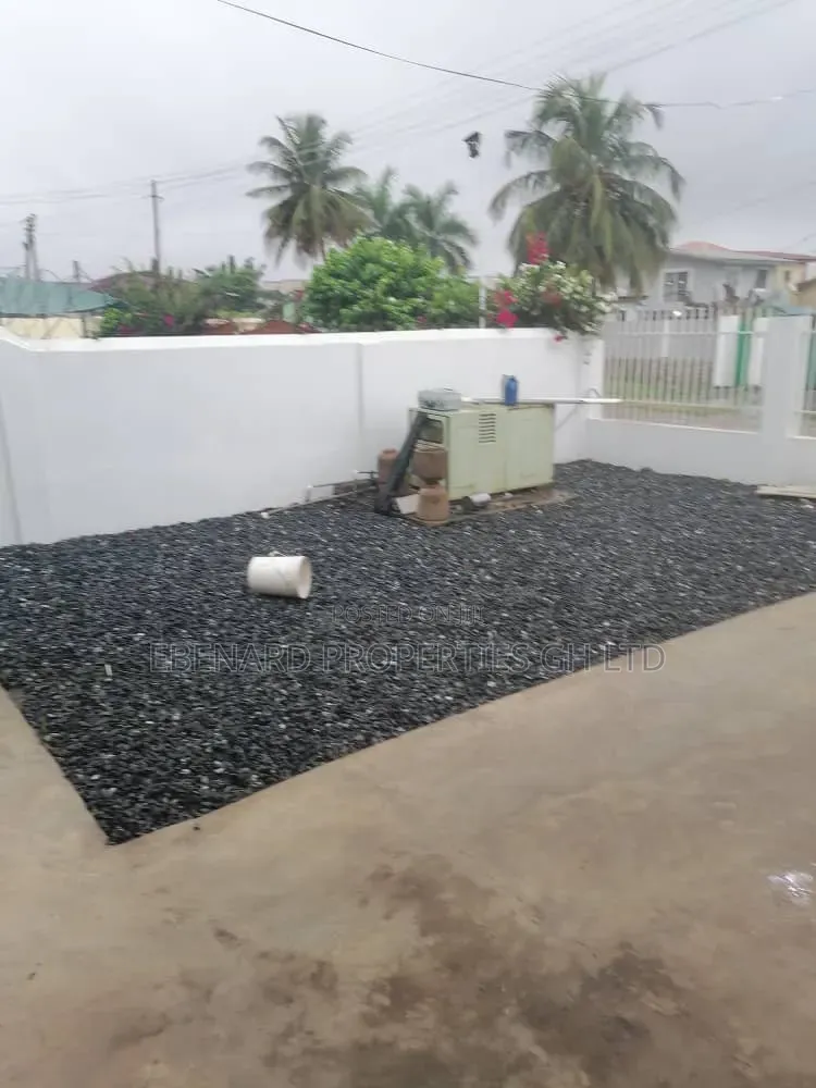 Furnished 3bdrm House in Ebenard Properties, Baatsona Total for rent