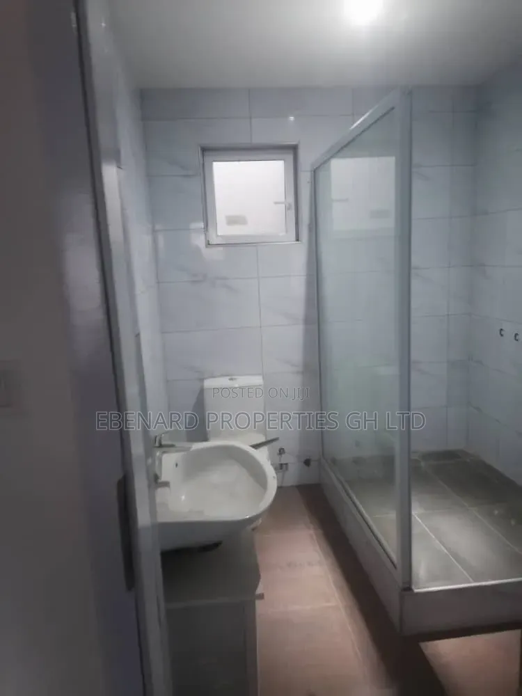 Furnished 3bdrm House in Ebenard Properties, Baatsona Total for rent