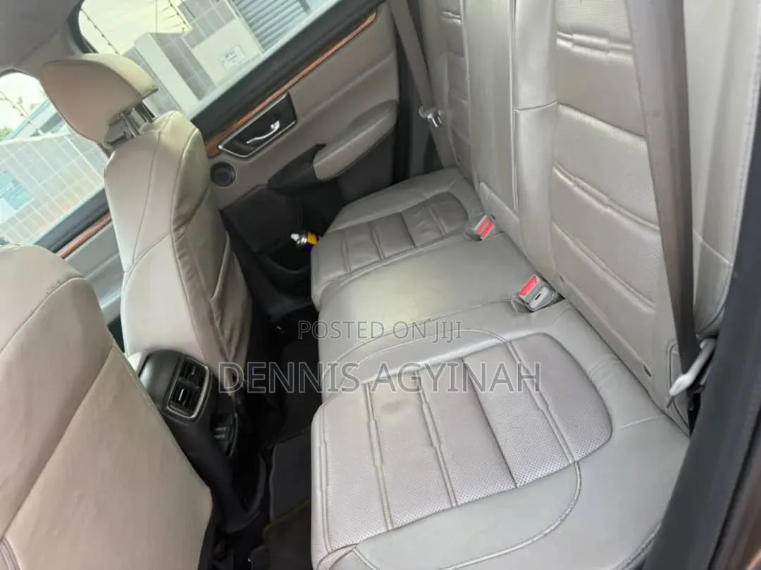 Honda CR-V 2018 Gray