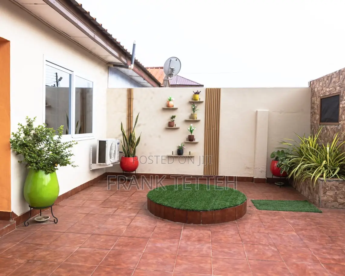 2bdrm House in Lakeside Comm 4 for rent