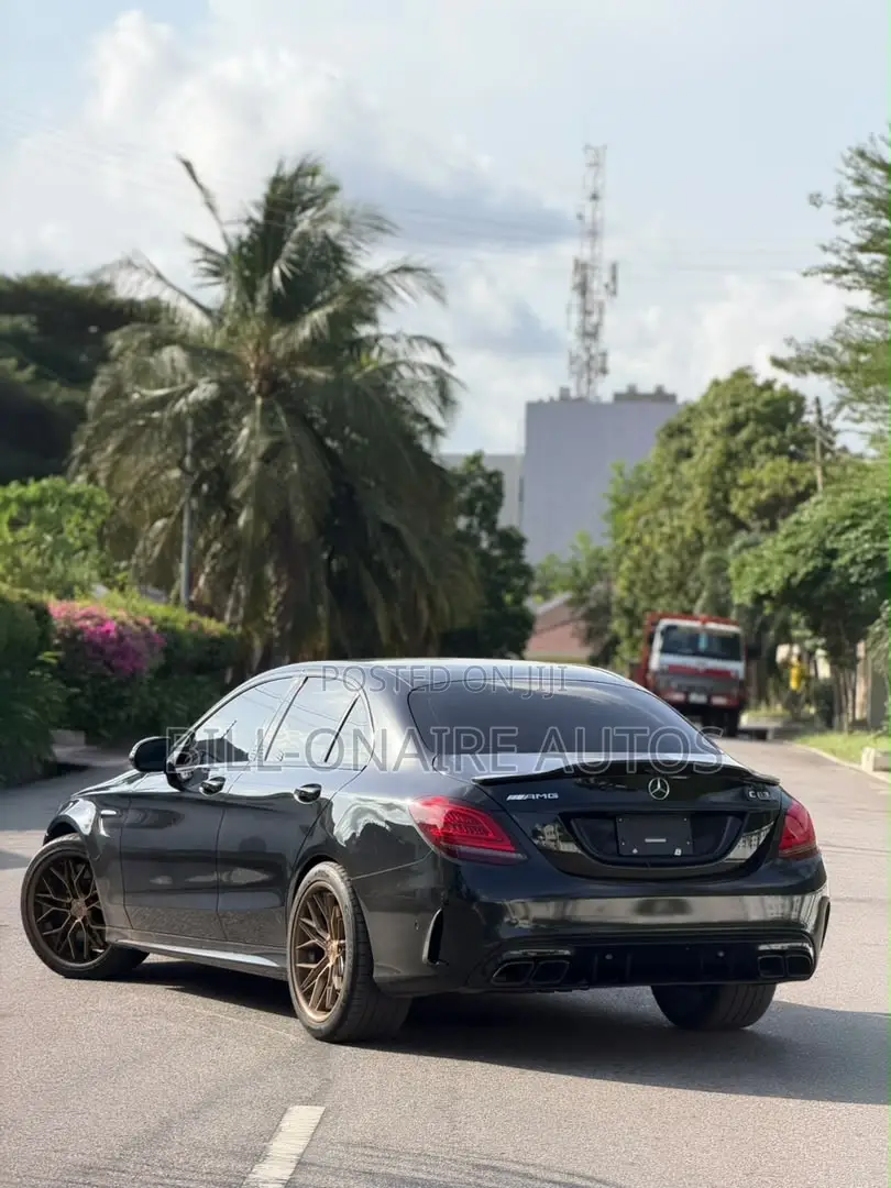 Mercedes-Benz C63 2019 Black