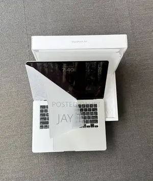 Laptop Apple MacBook Air 2025 M4 16GB Apple M4 SSD 256GB