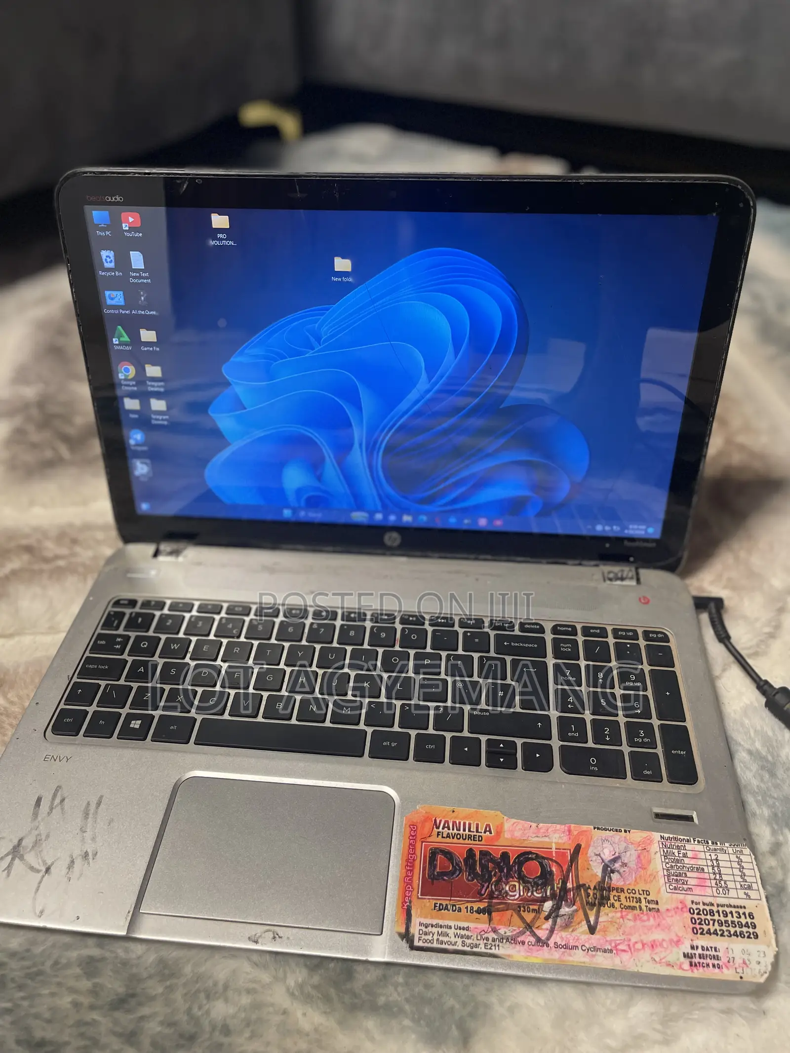 Laptop HP 12GB Intel Core i7 HDD+SSD 350GB