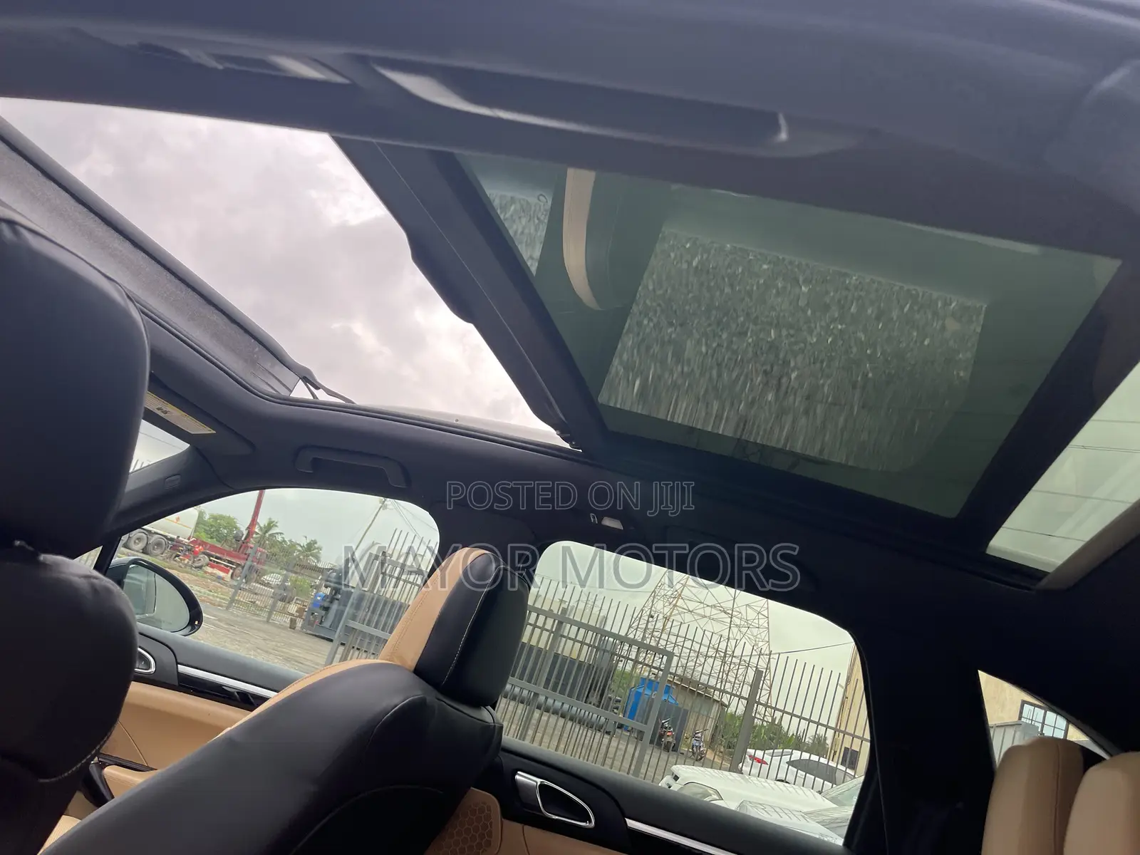 Porsche Cayenne Platinum Edition AWD 2018 Black