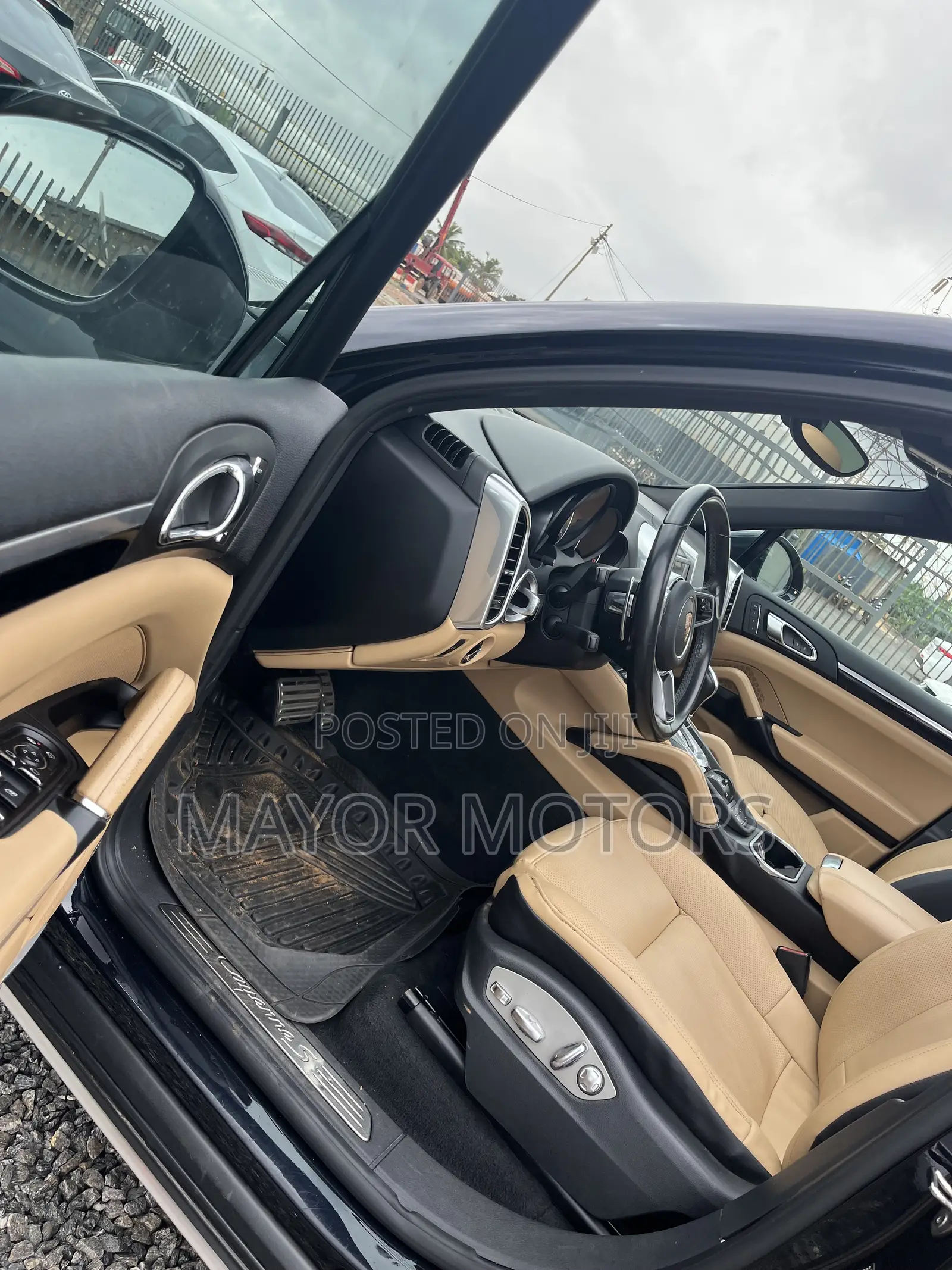 Porsche Cayenne Platinum Edition AWD 2018 Black