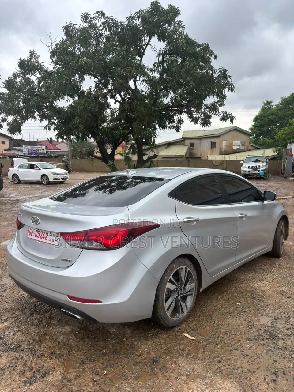 Hyundai Elantra Limited 4dr Sedan (1.8L 4cyl 6A) 2015 Gray
