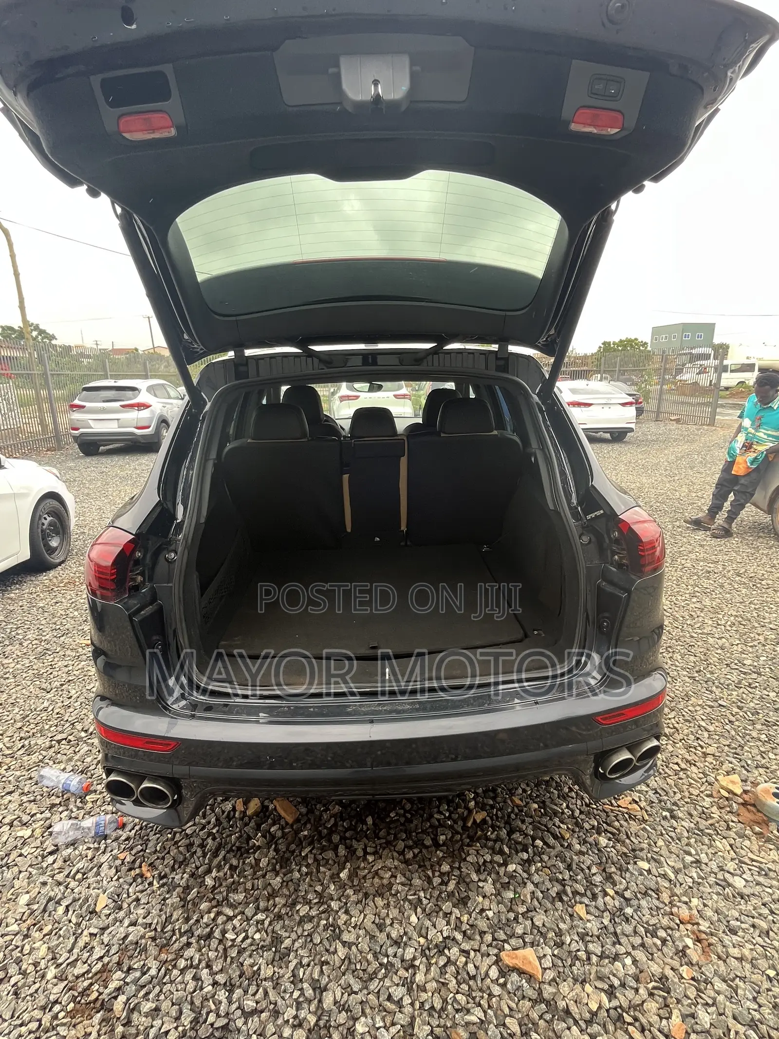 Porsche Cayenne Platinum Edition AWD 2018 Black