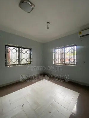 2bdrm Apartment in Dansoman Akokofoto for rent