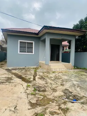 2bdrm House in Lasisi And Christ, Amasaman for rent