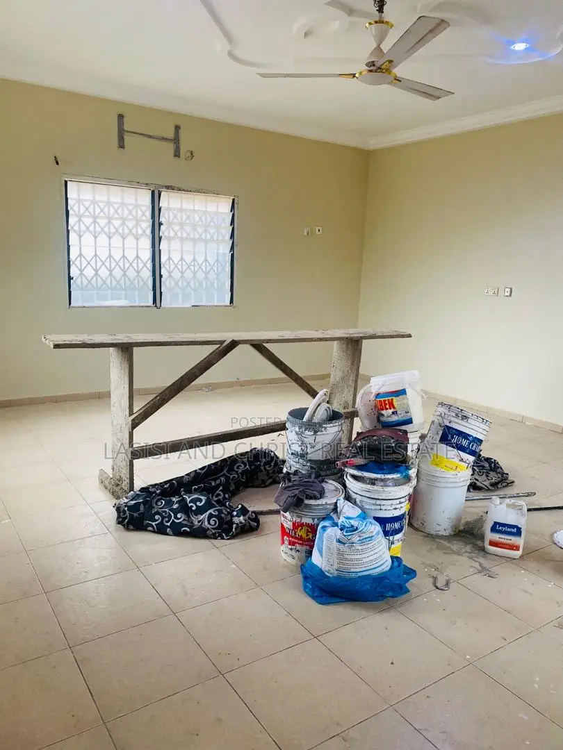 2bdrm House in Lasisi And Christ, Amasaman for rent