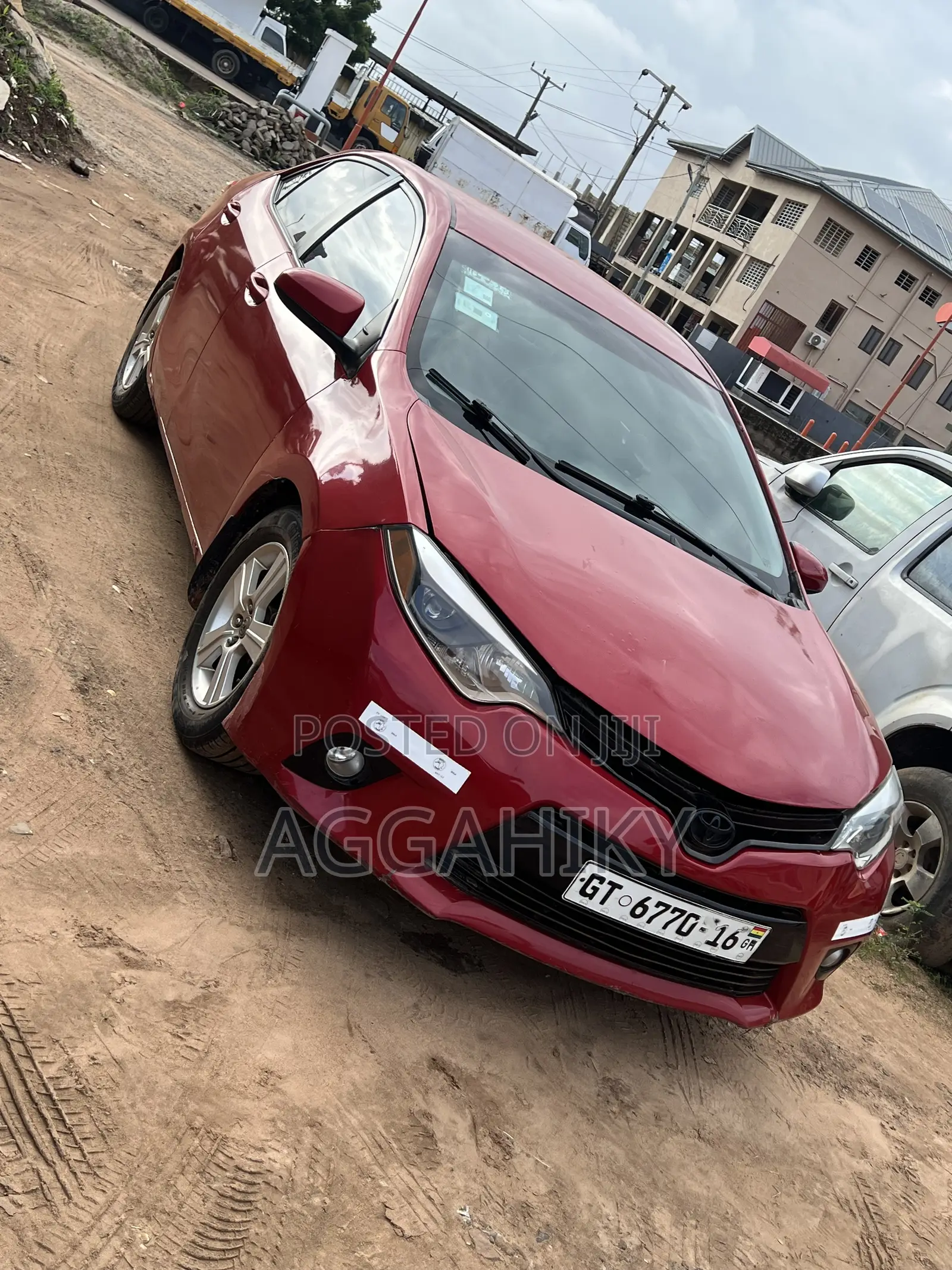 Toyota Corolla LE 4dr Sedan (1.8L 4cyl CVT) 2015 Red