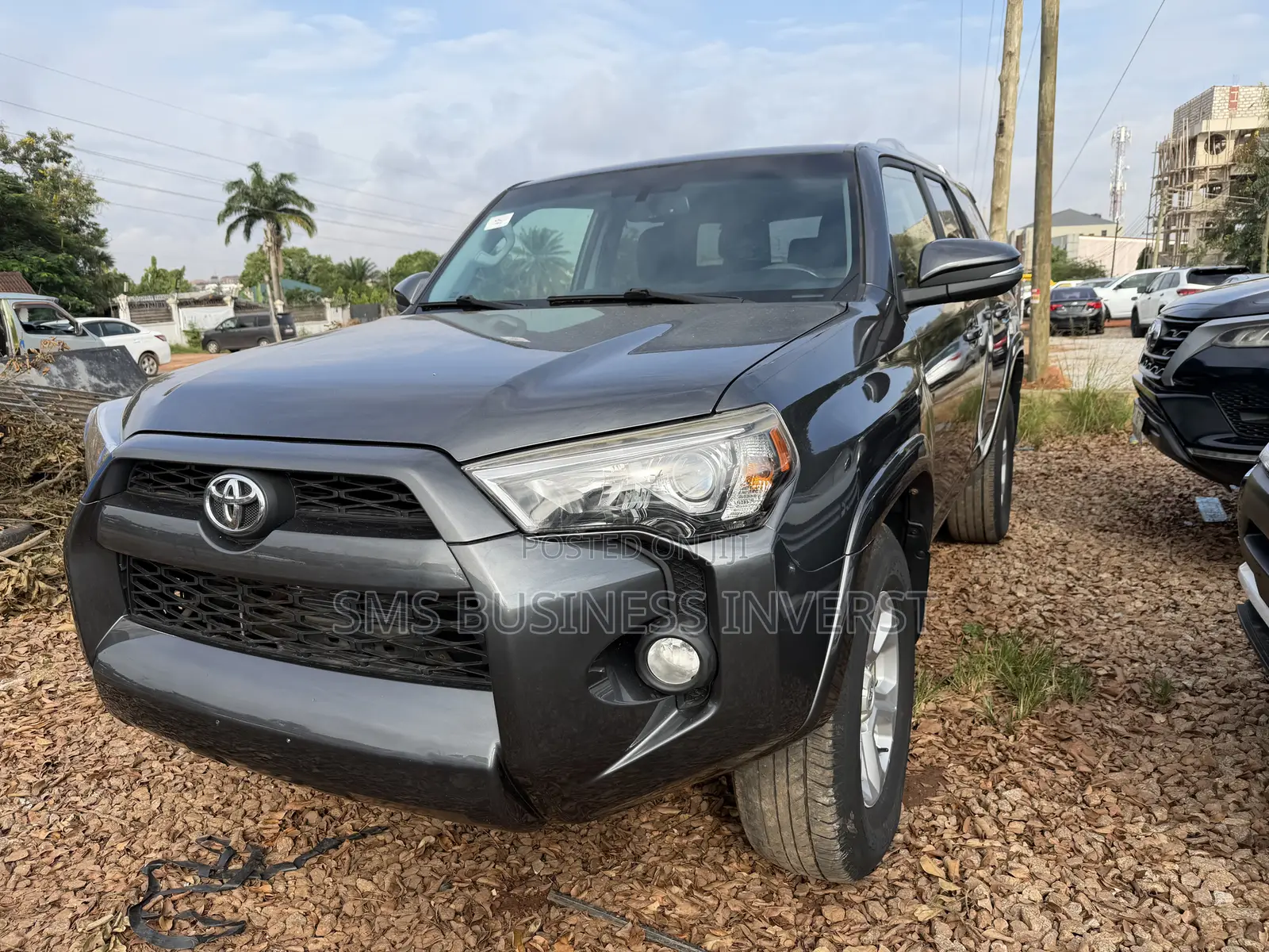 Toyota 4-Runner SR5 4x4 2018 Gray