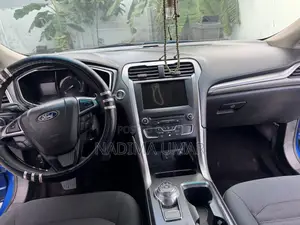 Ford Fusion SE AWD 2017 Blue