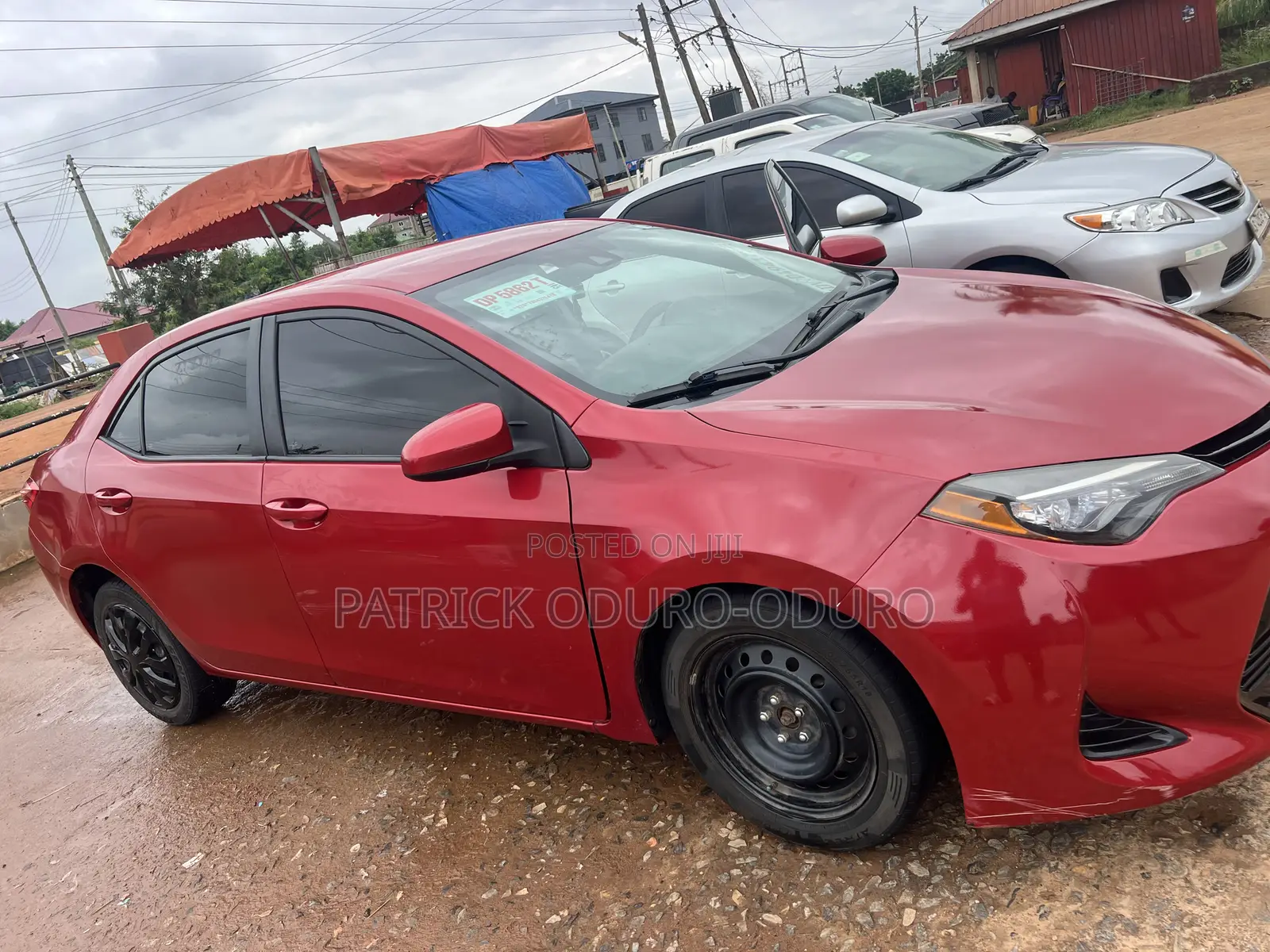 Toyota Corolla LE (1.8L 4cyl 2A) 2018 Red