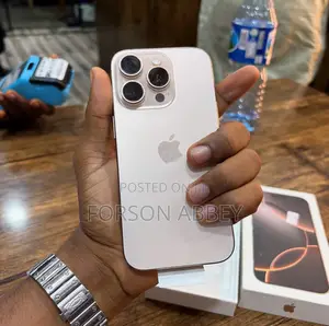 New Apple iPhone 16 Pro Max 256 GB Gold