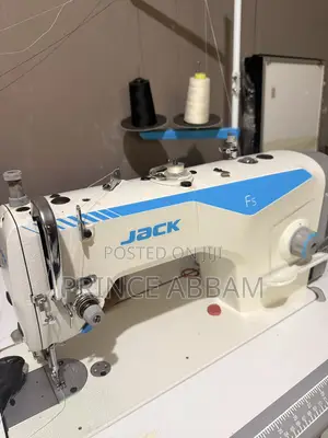 Industrial Sewing Machine (Digital)