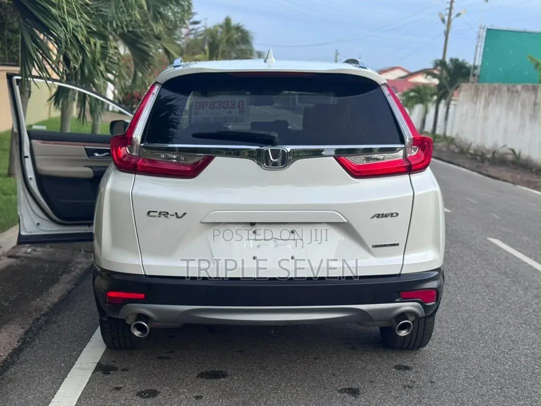 Honda CR-V Touring AWD 2020 White