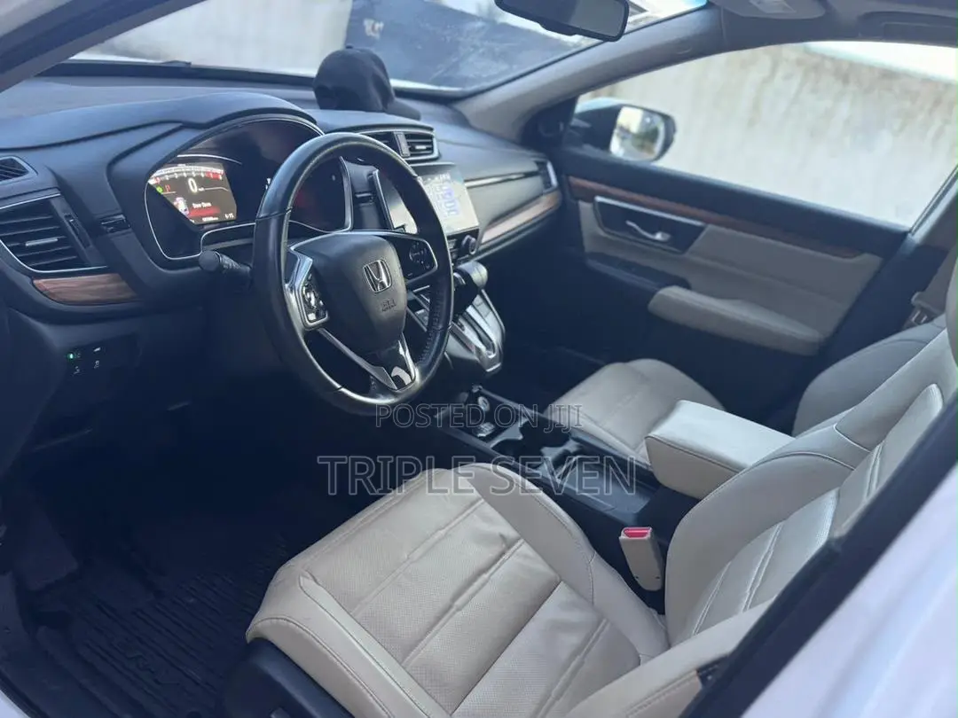 Honda CR-V Touring AWD 2020 White