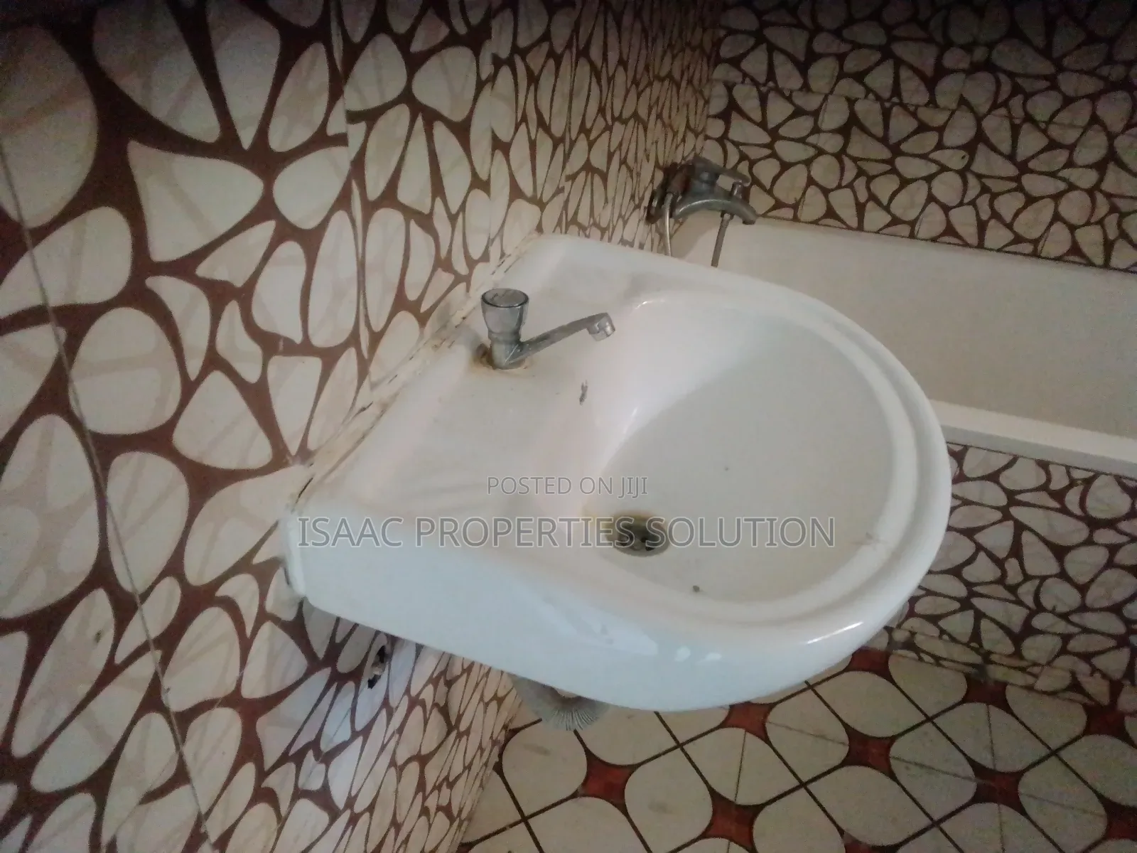 2bdrm Apartment in Isaac Properties, Shama Ahanta East Metropolitan