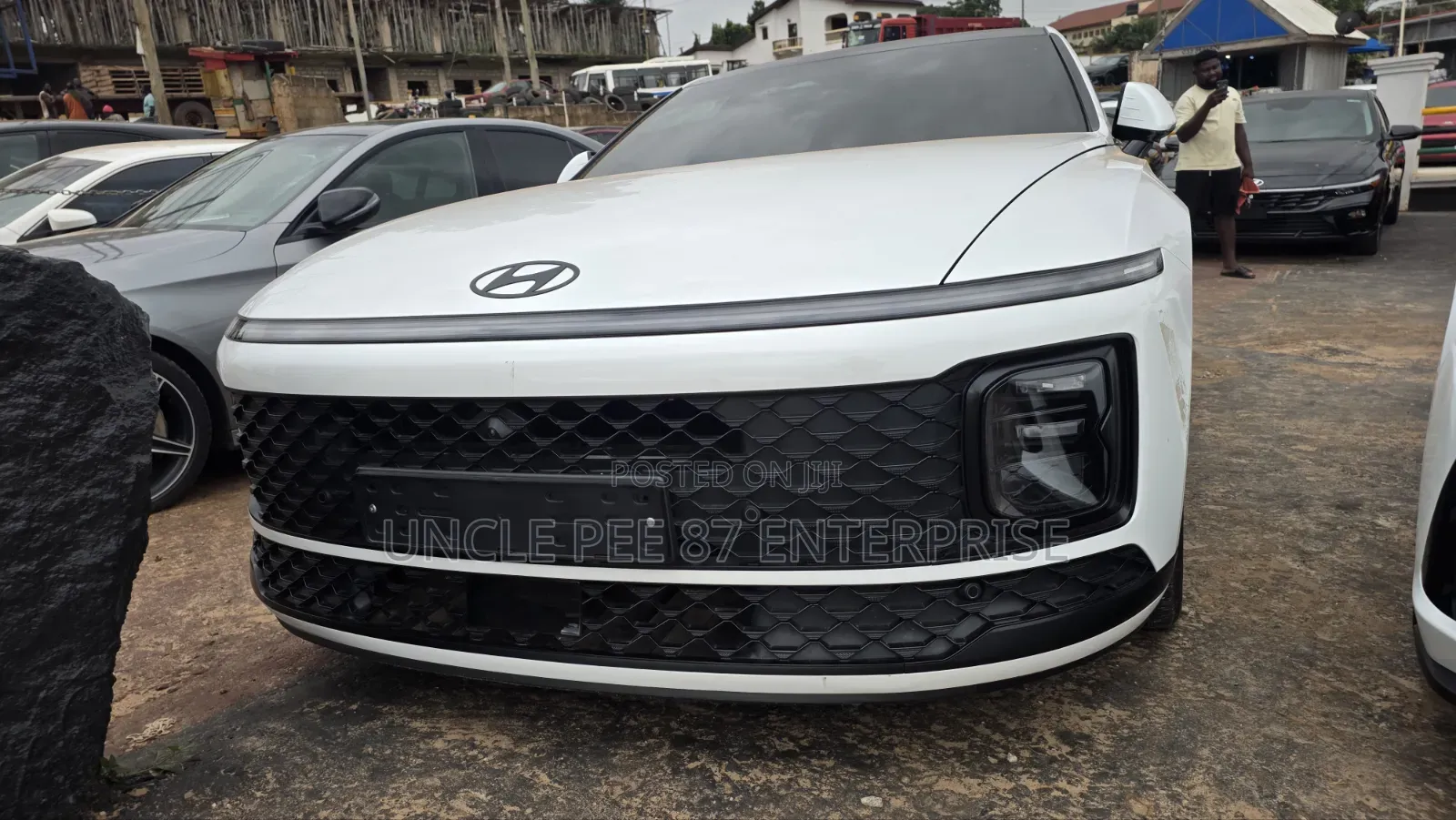 Hyundai Grandeur 2025 White