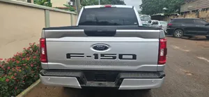 Ford F-150 2022 Silver