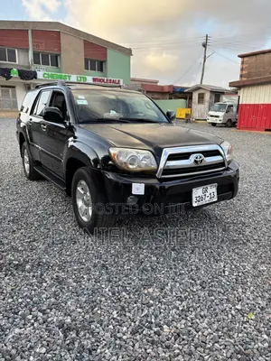 Toyota 4-Runner SR5 4x4 V6 2006 Black