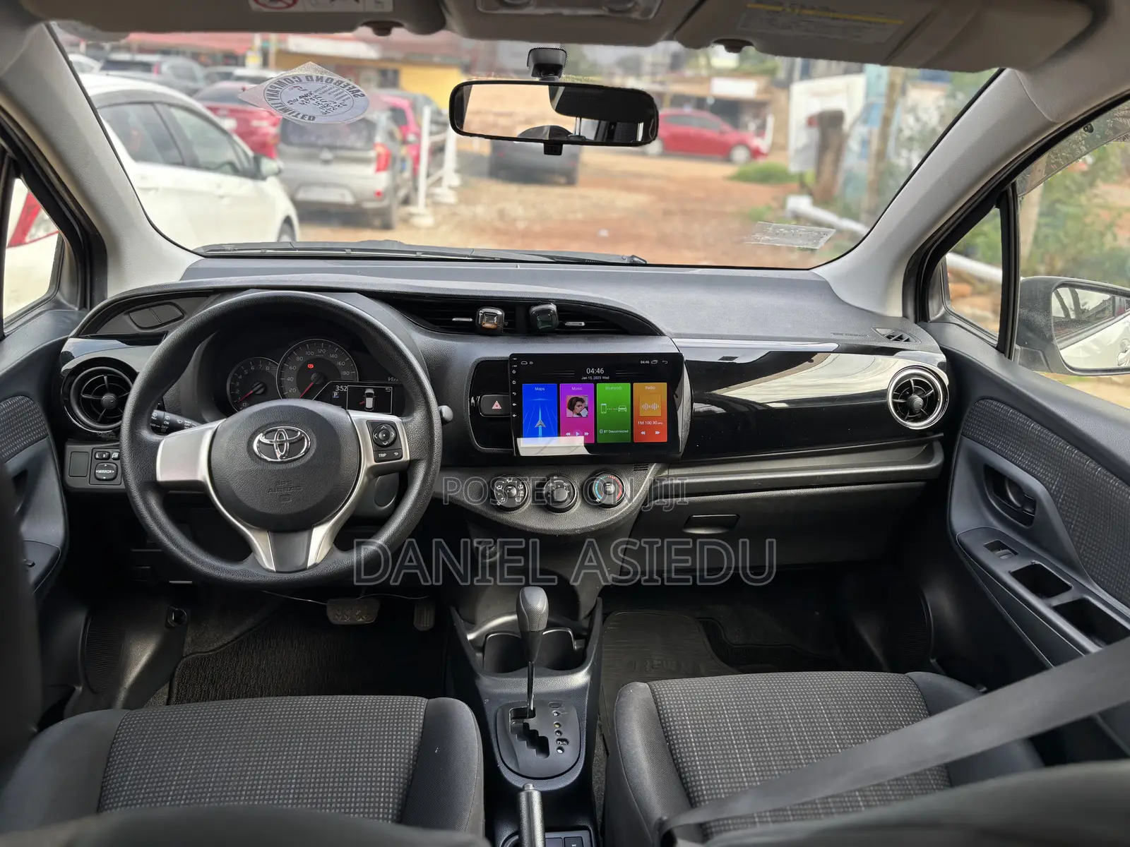 Toyota Vitz 1.3 AWD 3dr 2015 White